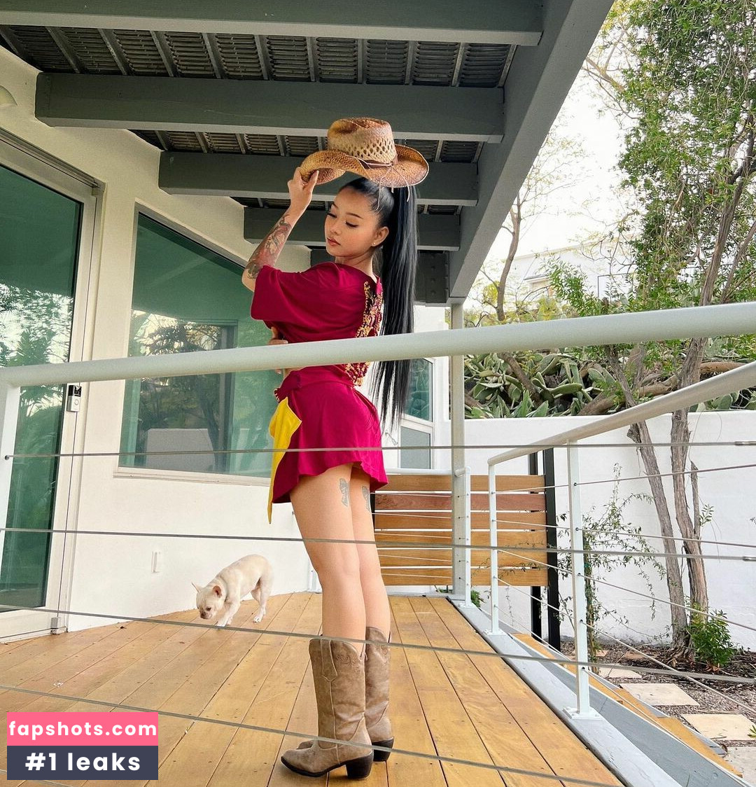 Bella Poarch gallery photo #488