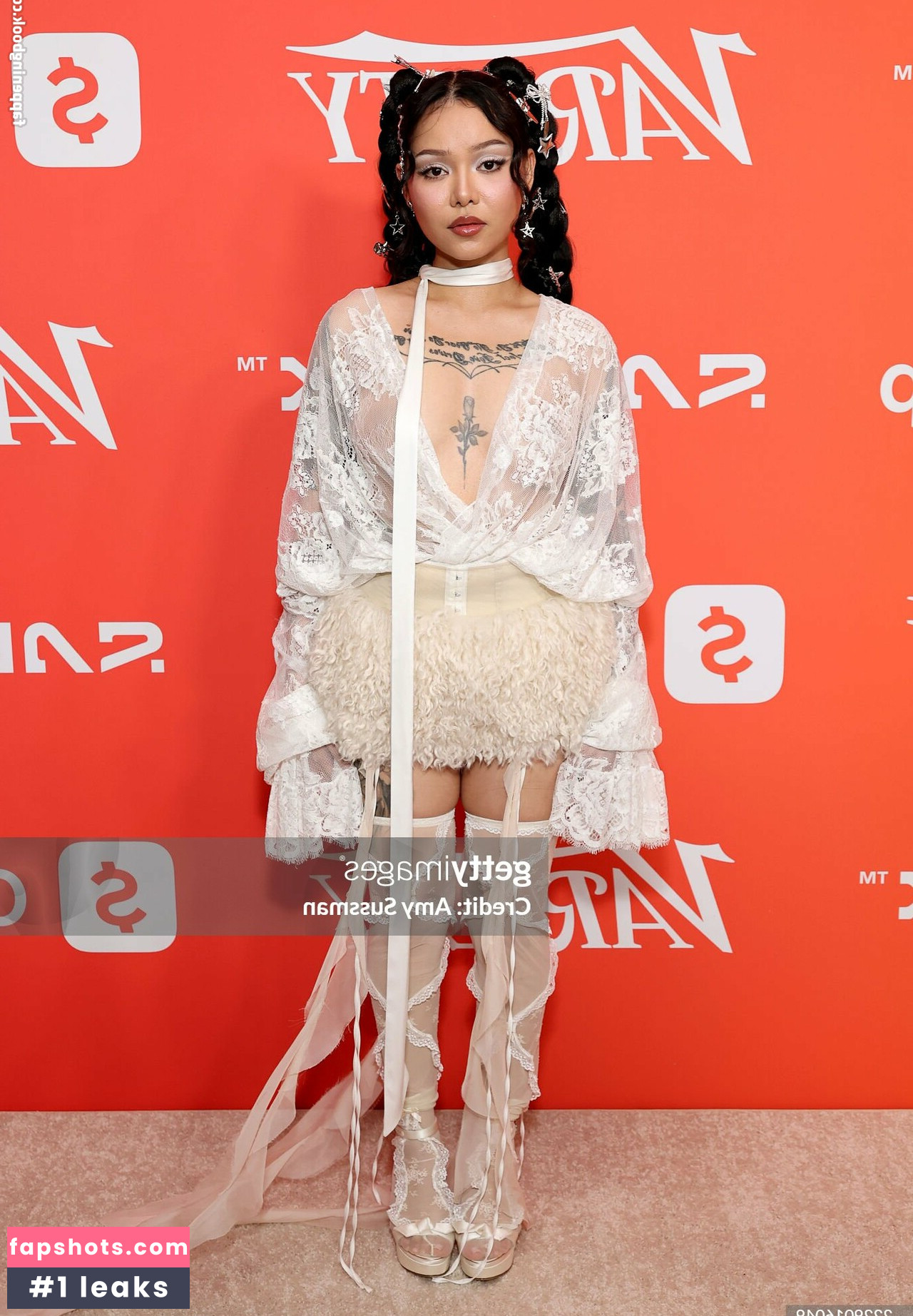 Bella Poarch gallery photo #7