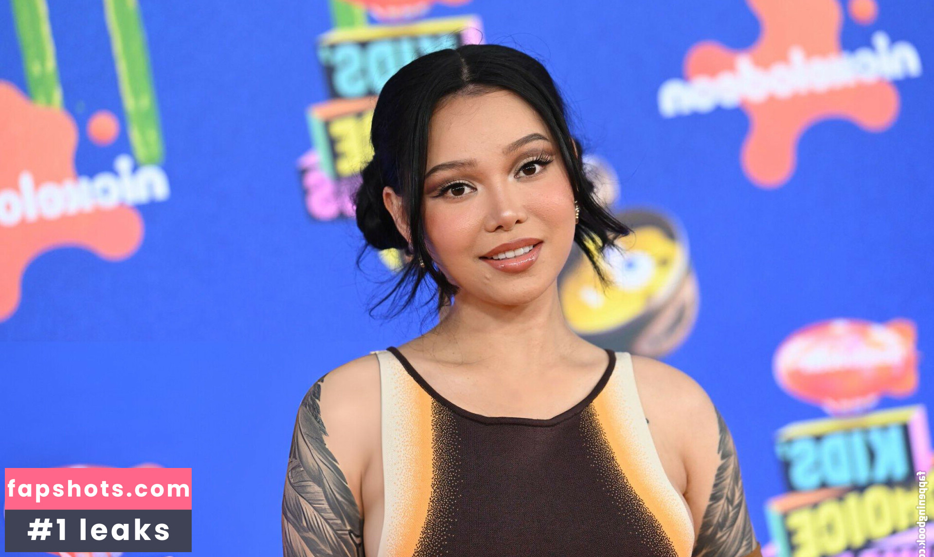 Bella Poarch gallery photo #72