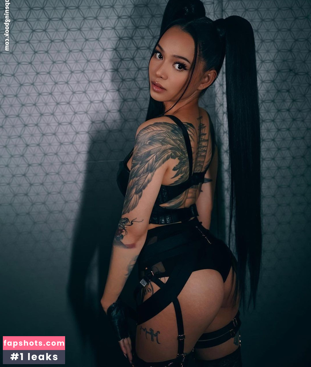 Bella Poarch gallery photo #807