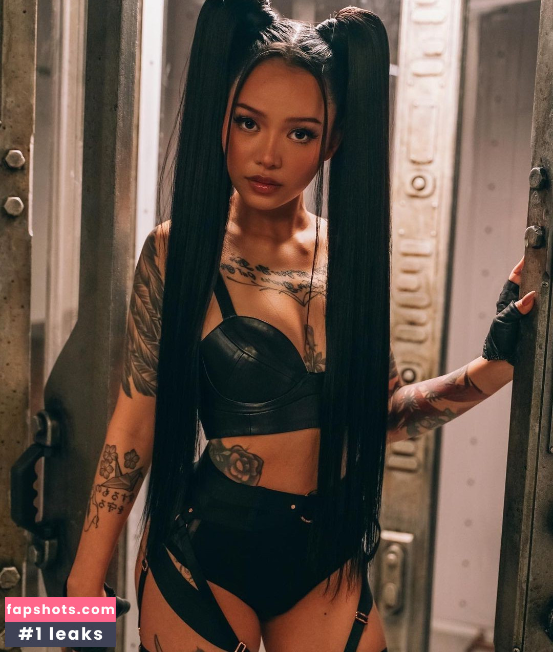 Bella Poarch gallery photo #813