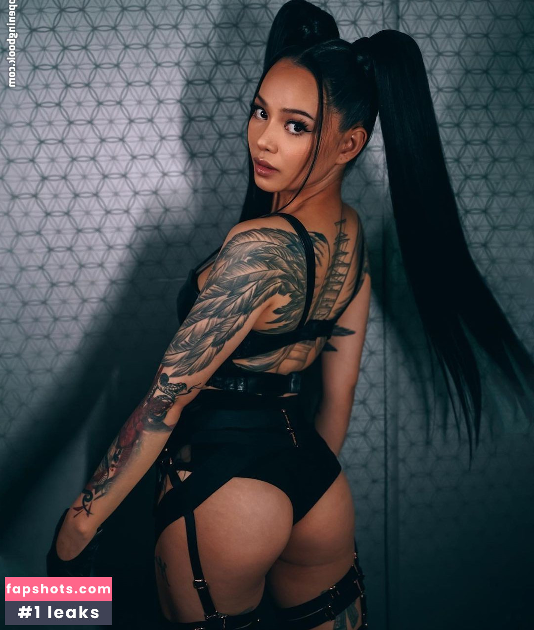 Bella Poarch gallery photo #814