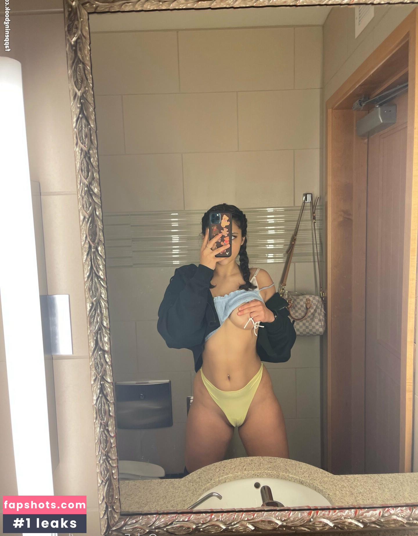 Bella Ramos gallery photo #147