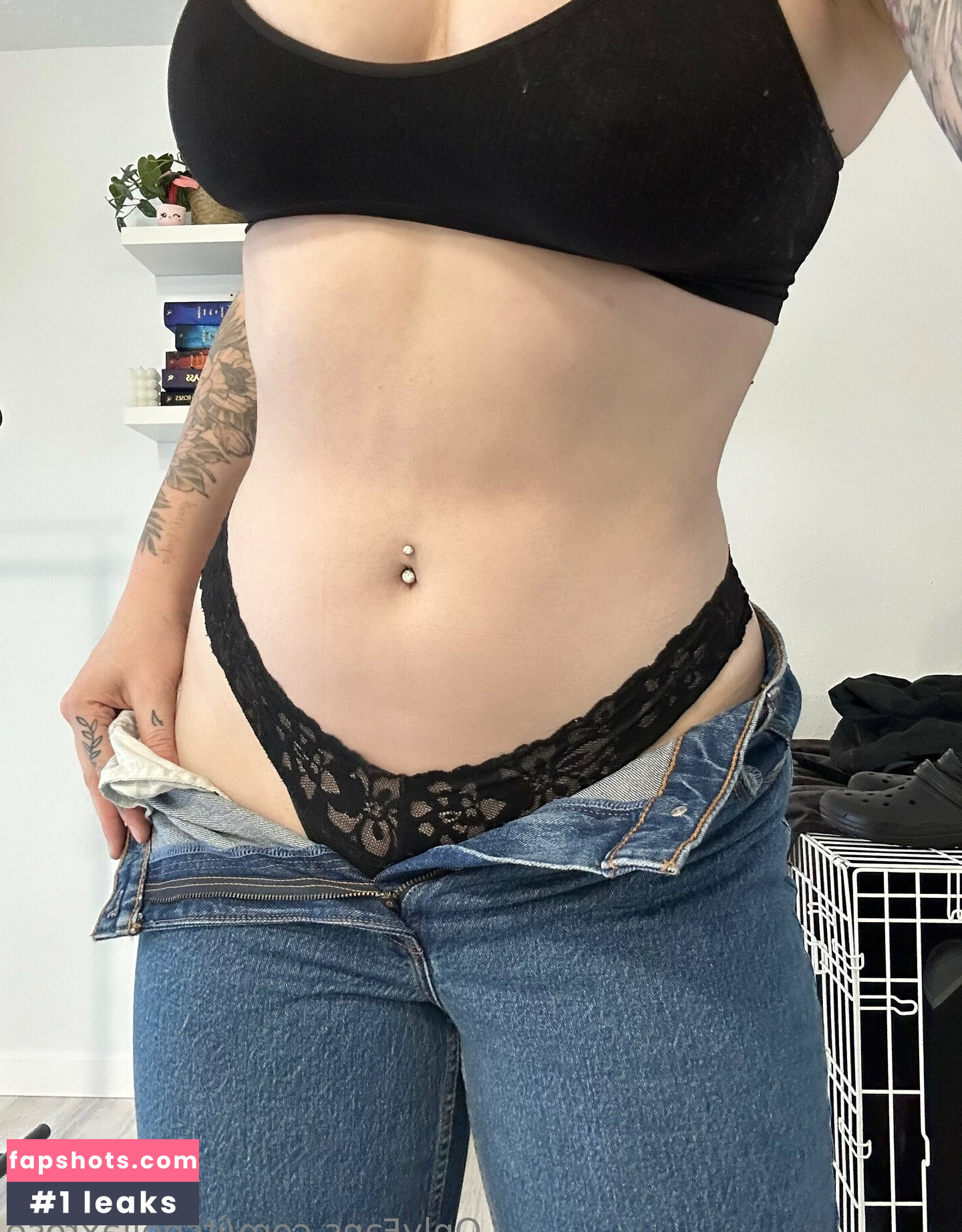 Bella Rose gallery photo #26