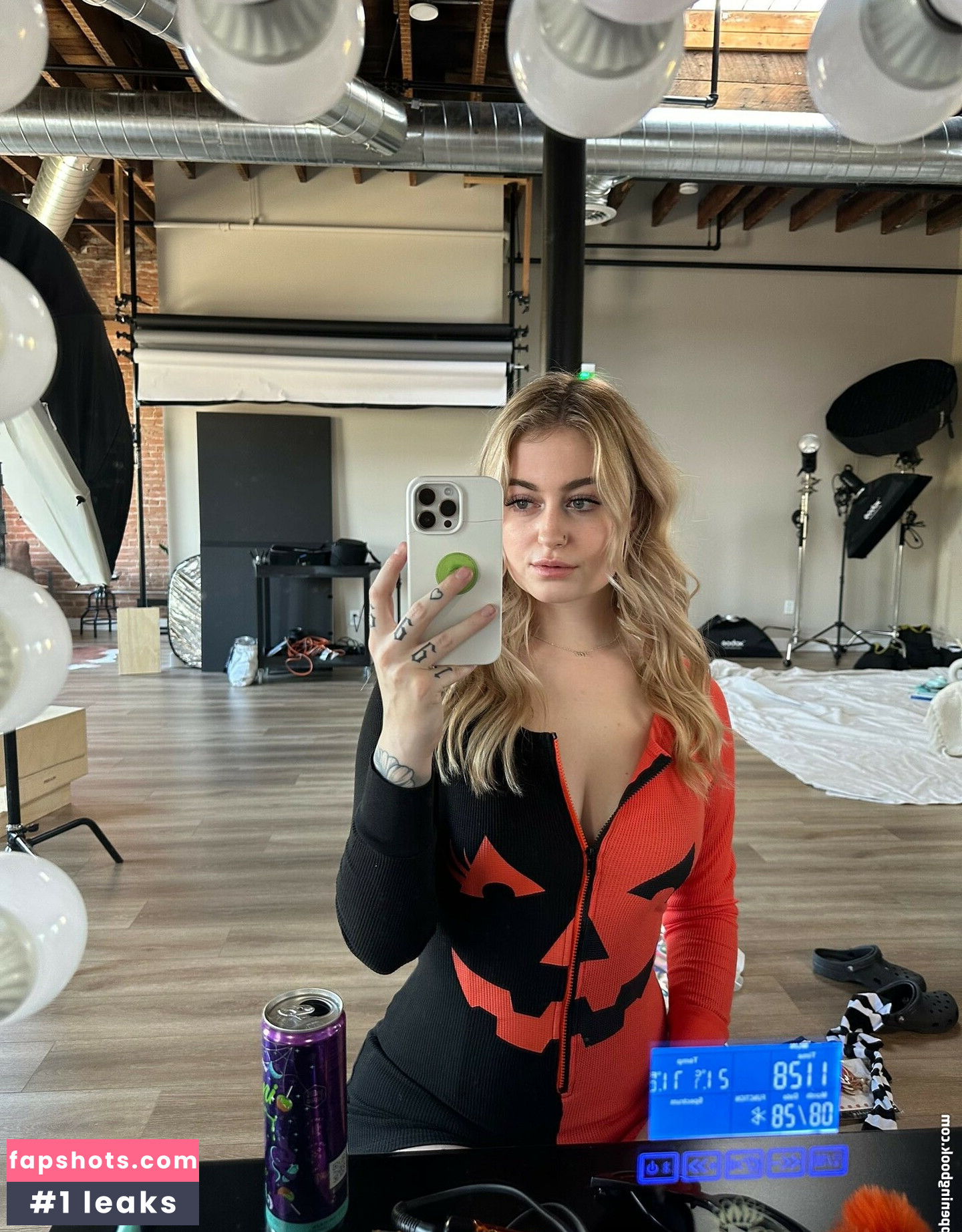 Bella Rose gallery photo #66