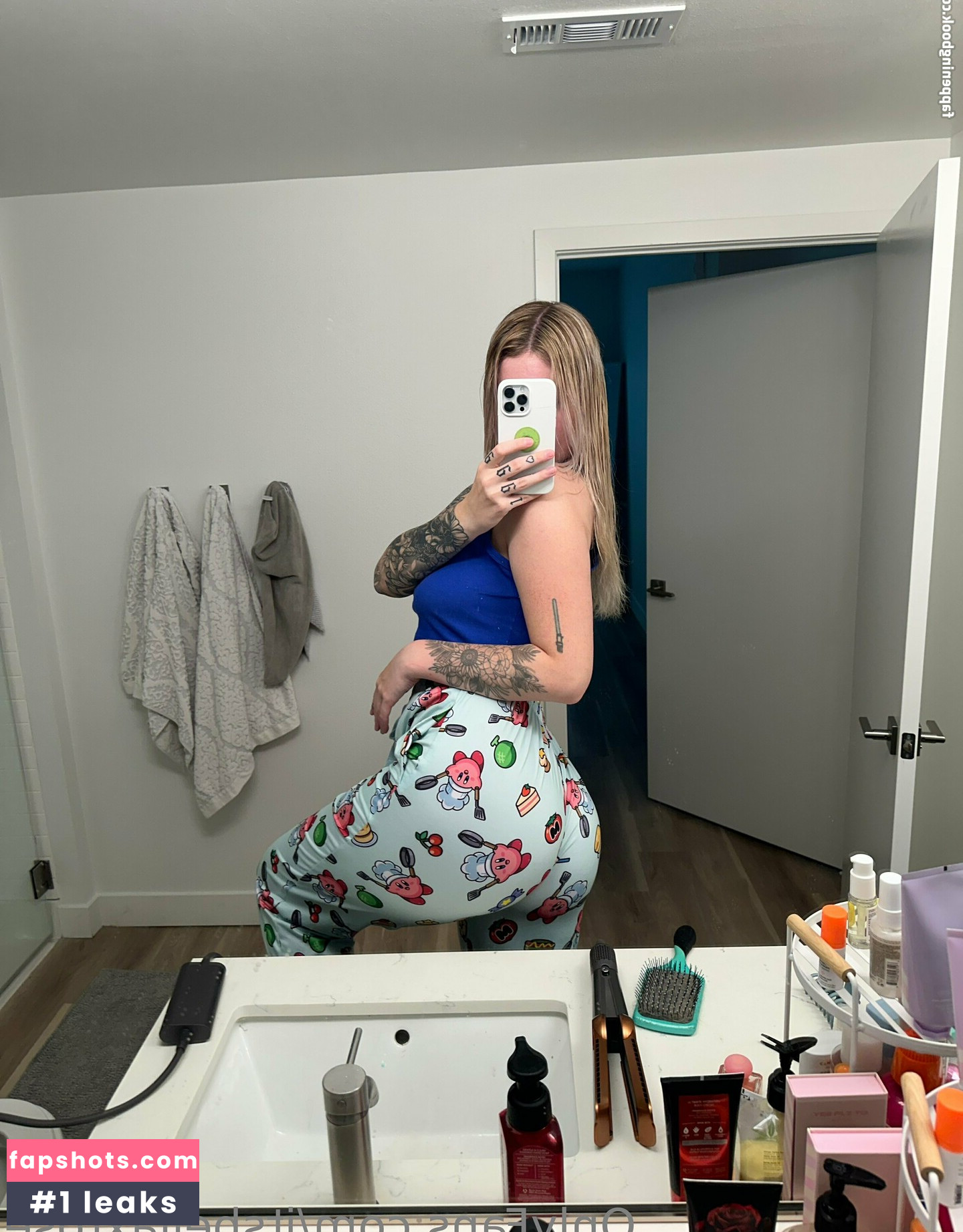 Bella Rose gallery photo #71