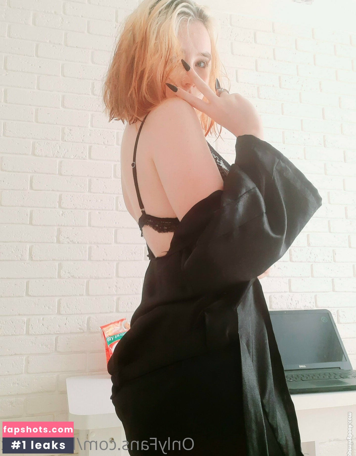 bella_ruiz gallery photo #36