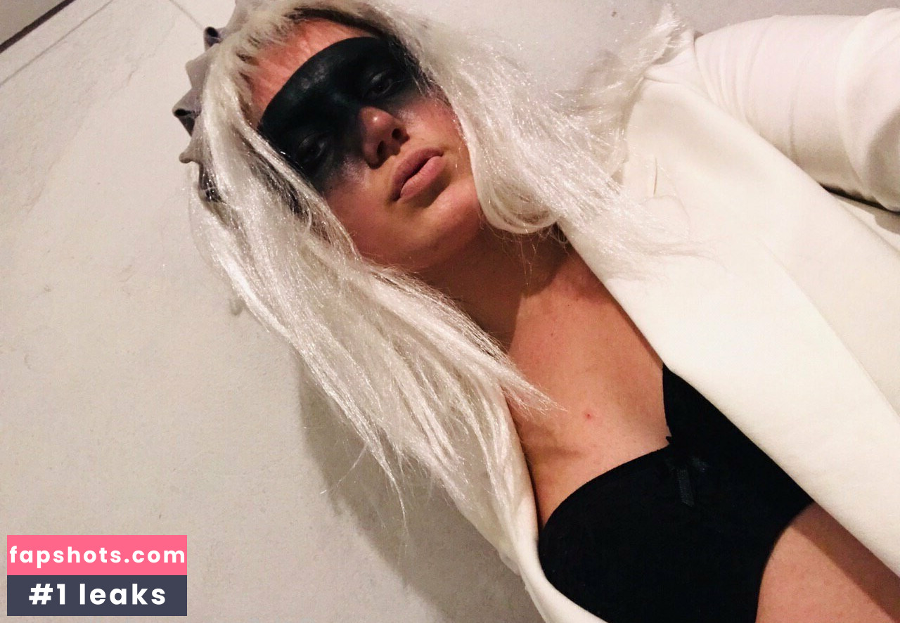 bella_sun_ gallery photo #6