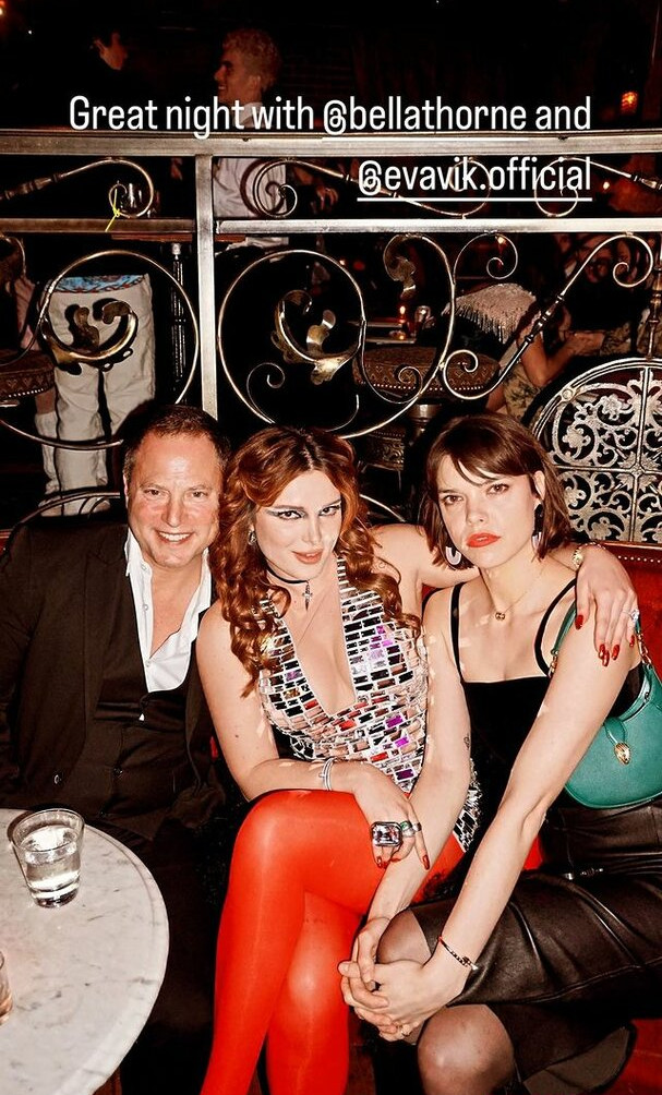 bella-thorne-16 gallery photo #2288