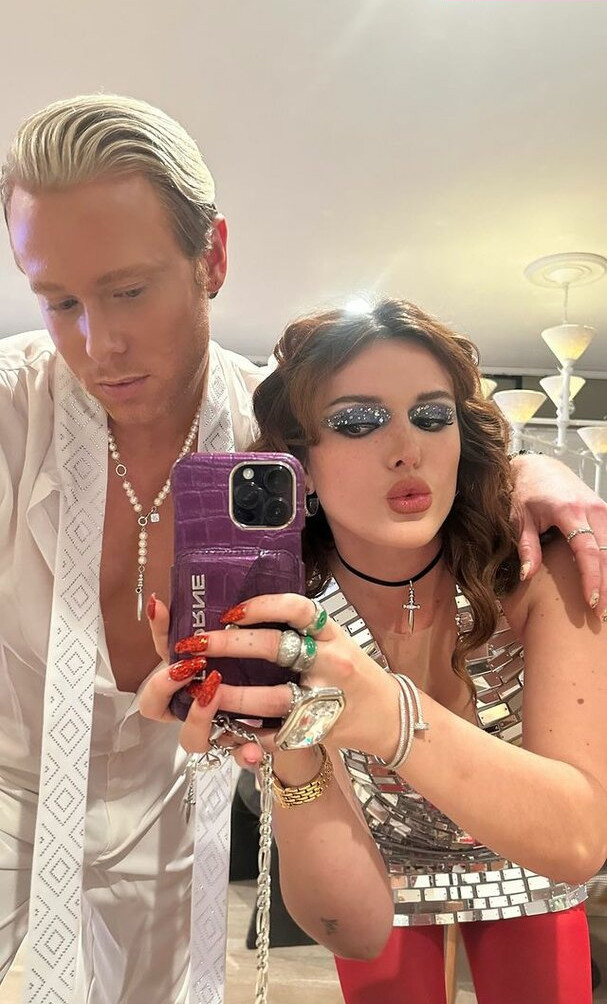 bella-thorne-16 gallery photo #2291