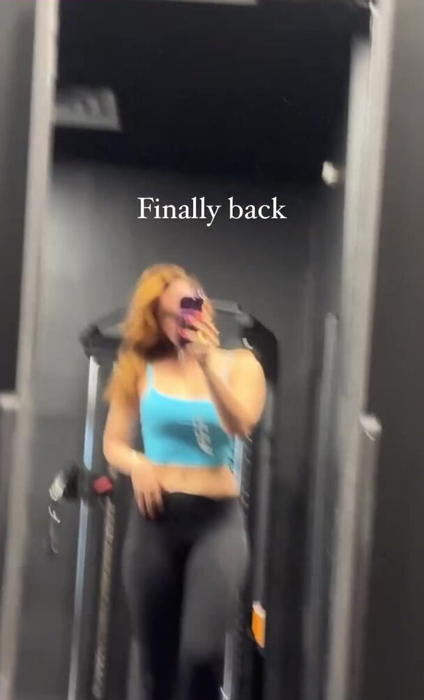 bella-thorne-16 gallery photo #2301