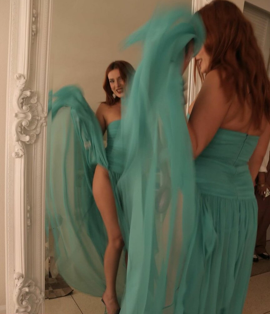 bella-thorne-16 gallery photo #2514