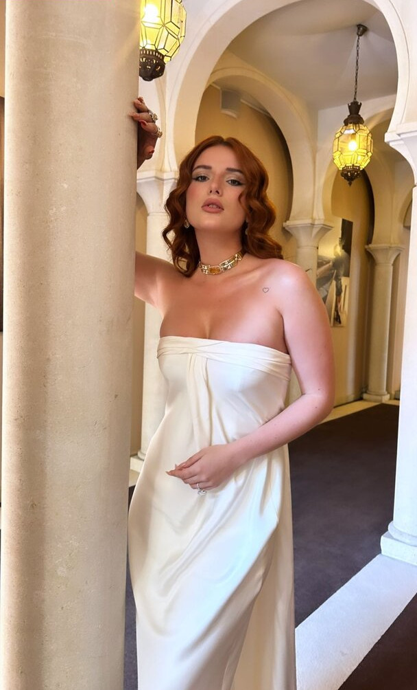 bella-thorne-16 gallery photo #2746