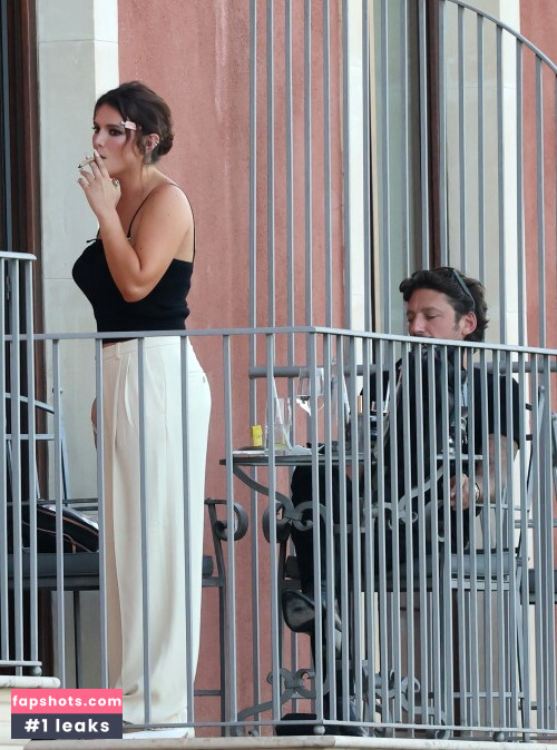 Bella Thorne gallery photo #1131