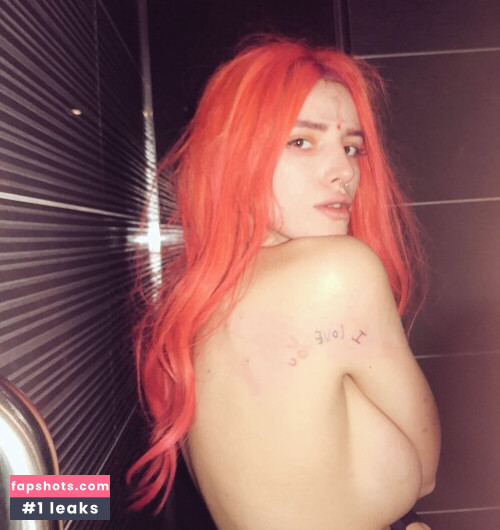 Bella Thorne gallery photo #1139