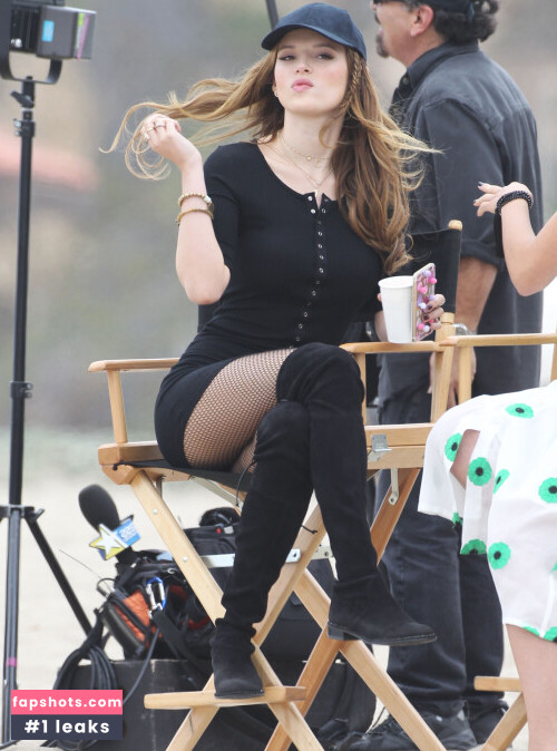 Bella Thorne gallery photo #1197