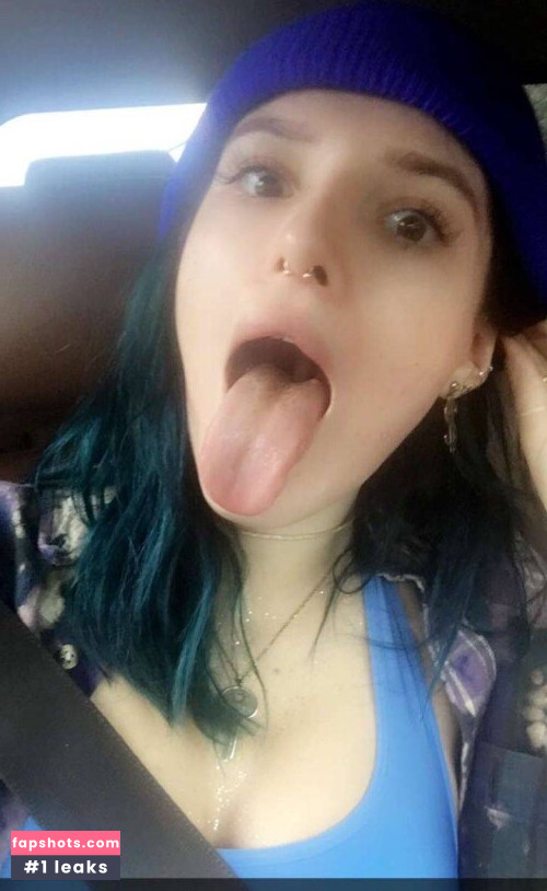 Bella Thorne gallery photo #1250