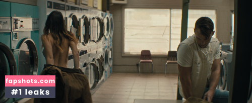 Bella Thorne gallery photo #1366