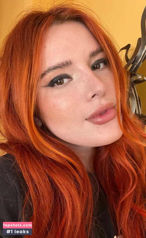 Bella Thorne gallery photo #1369