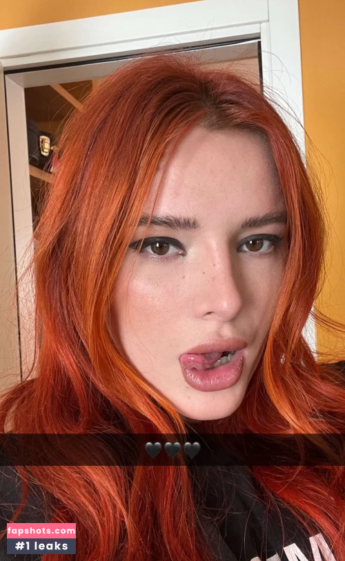 Bella Thorne gallery photo #1372