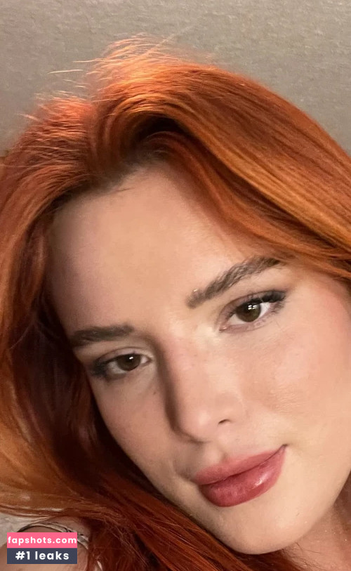 Bella Thorne gallery photo #1373