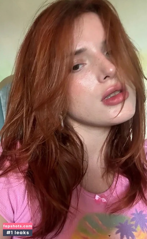 Bella Thorne gallery photo #1377