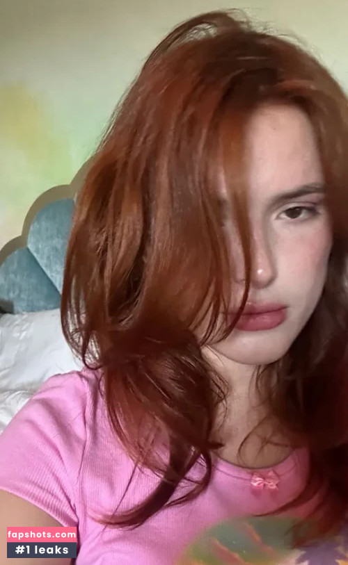 Bella Thorne gallery photo #1381
