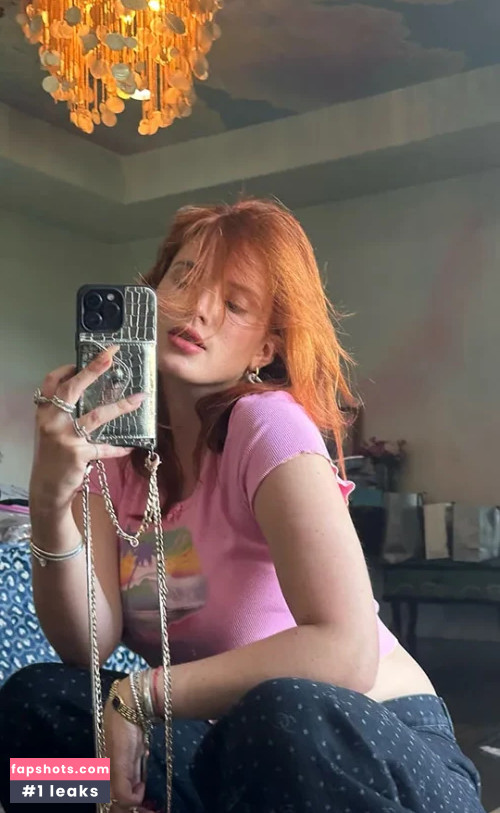 Bella Thorne gallery photo #1386