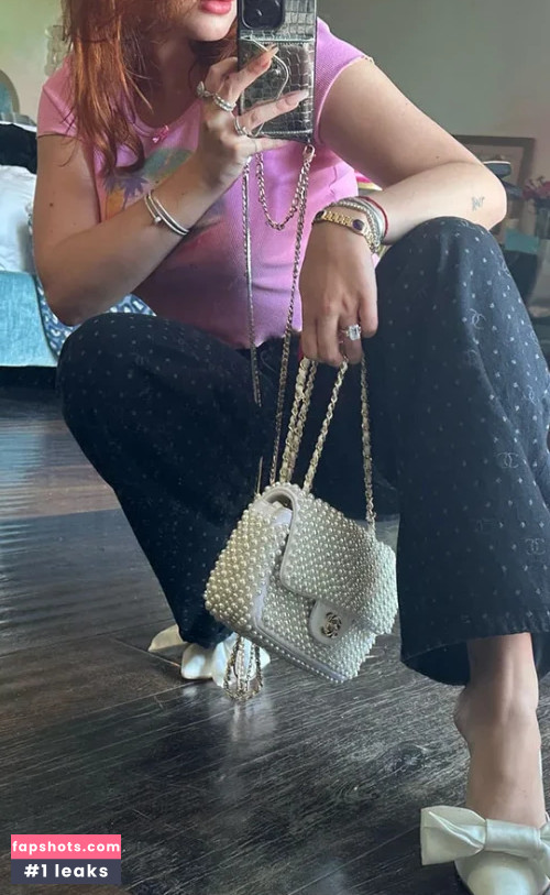 Bella Thorne gallery photo #1392