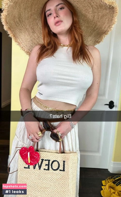 Bella Thorne gallery photo #1418
