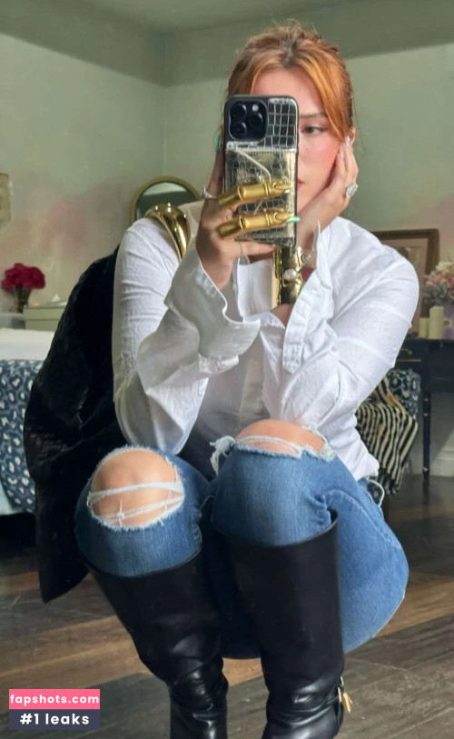 Bella Thorne gallery photo #1434