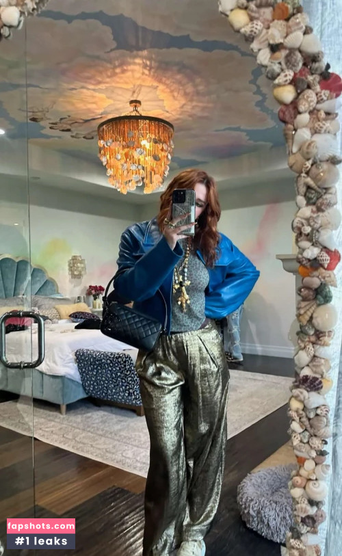 Bella Thorne gallery photo #1445