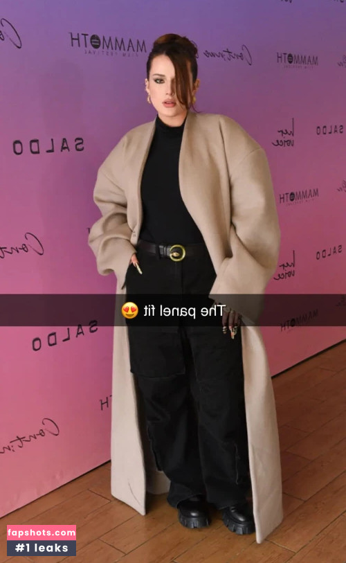 Bella Thorne gallery photo #1529