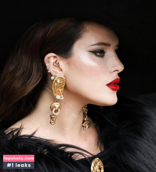 Bella Thorne gallery photo #1638