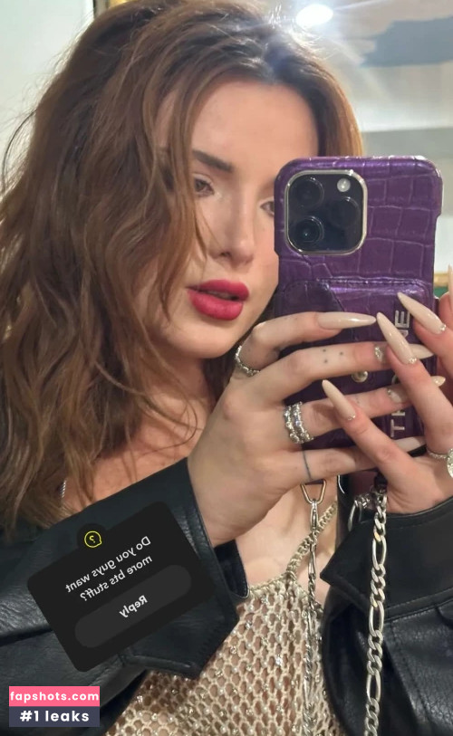 Bella Thorne gallery photo #1720