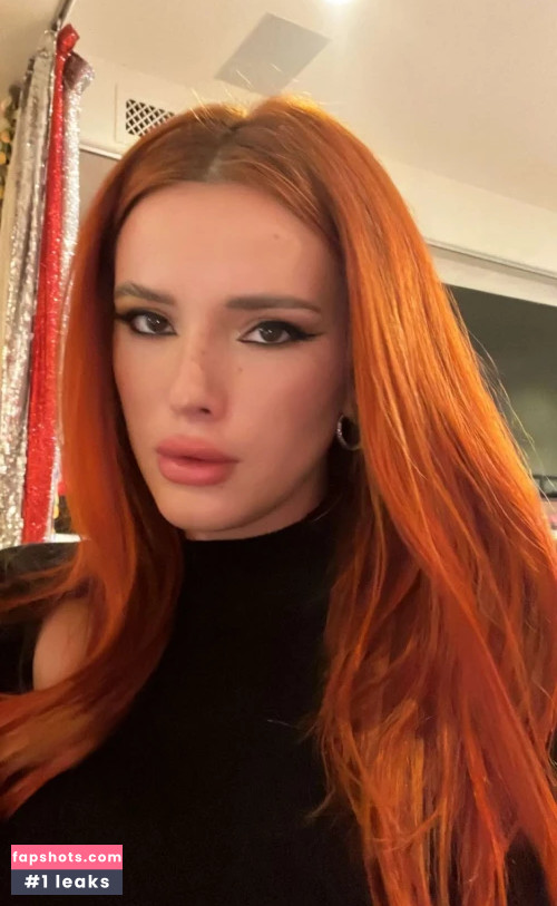 Bella Thorne gallery photo #1742