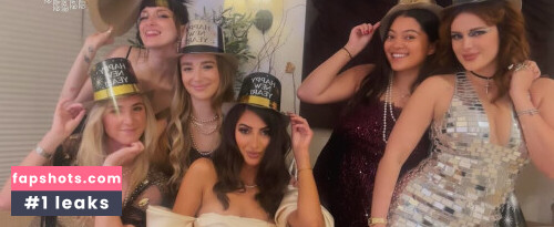 Bella Thorne gallery photo #1808