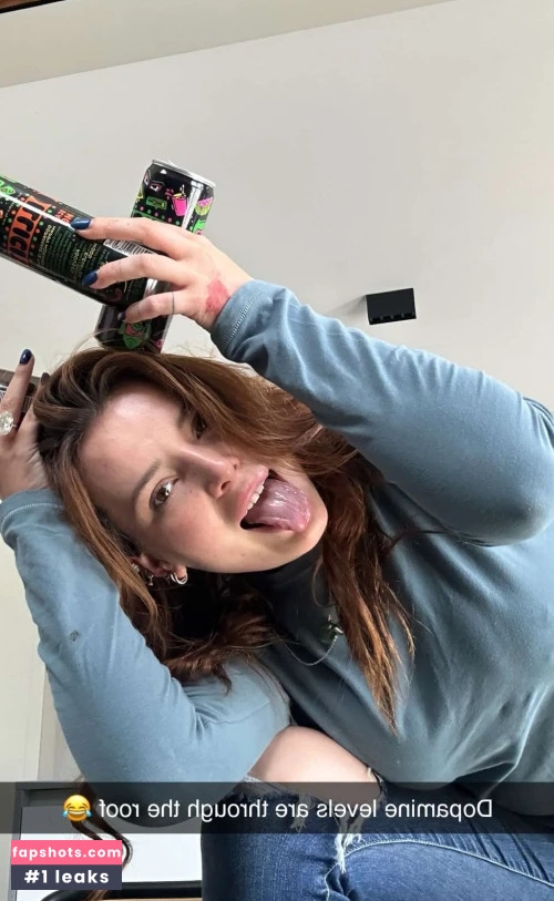 Bella Thorne gallery photo #1843
