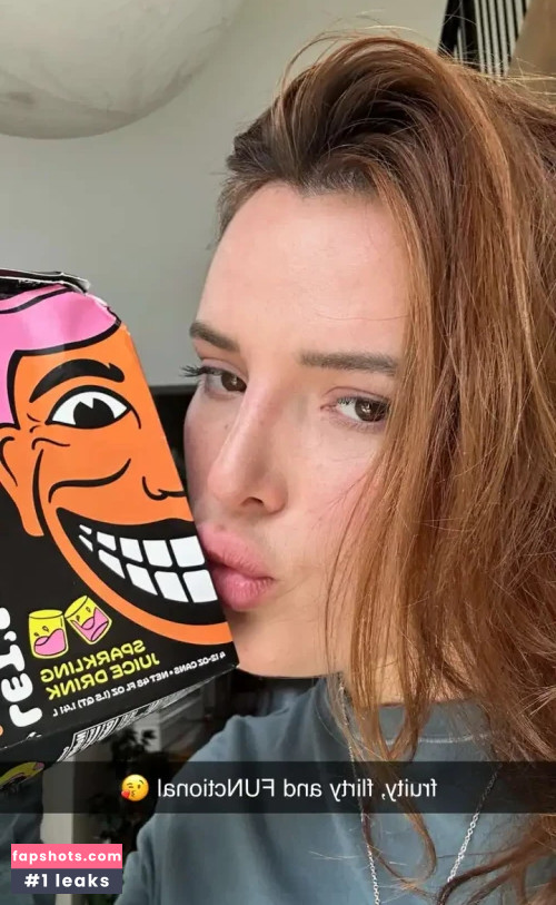 Bella Thorne gallery photo #1847