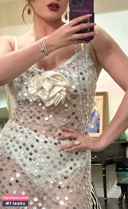 Bella Thorne gallery photo #1888