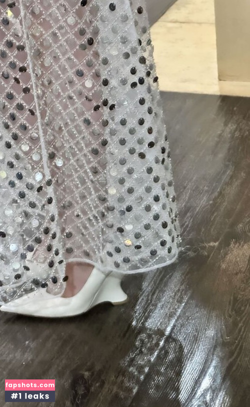 Bella Thorne gallery photo #1890