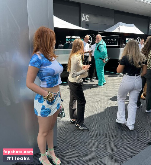 Bella Thorne gallery photo #2123