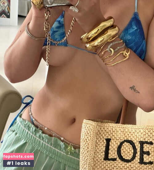 Bella Thorne gallery photo #2146