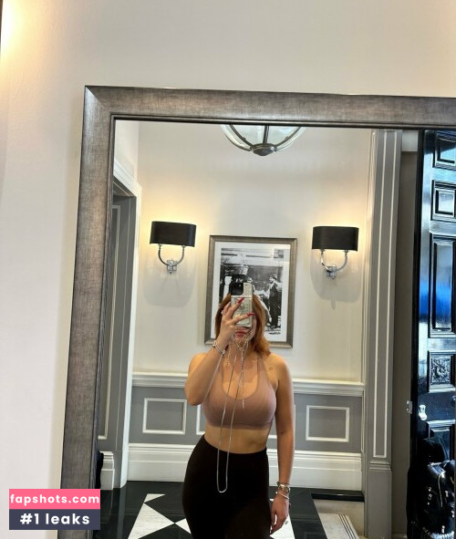 Bella Thorne gallery photo #2153