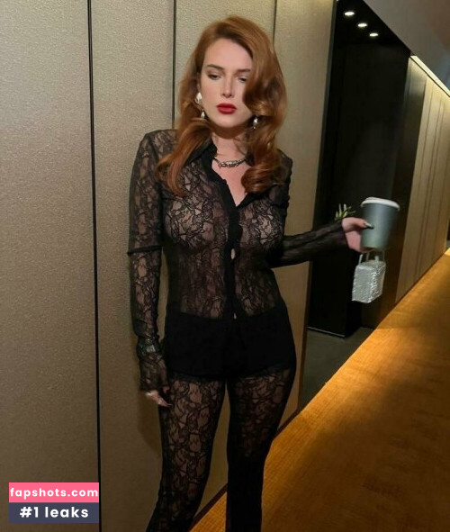 Bella Thorne gallery photo #2322