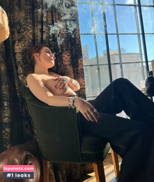 Bella Thorne gallery photo #2447