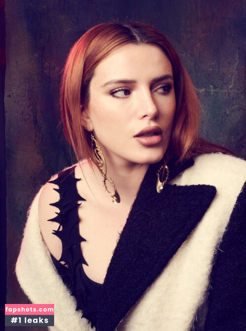 Bella Thorne gallery photo #2769