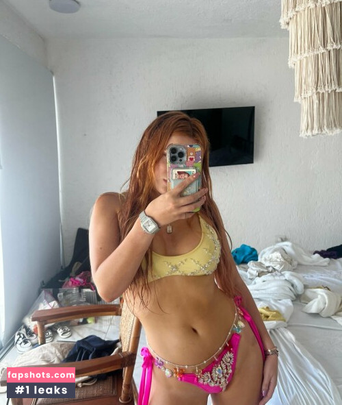 Bella Thorne gallery photo #2848