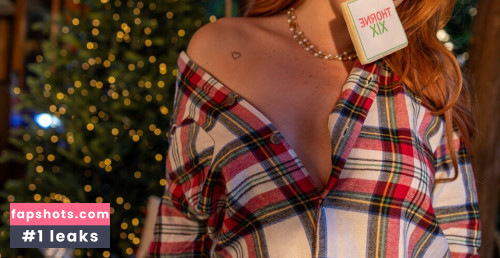 Bella Thorne gallery photo #2949