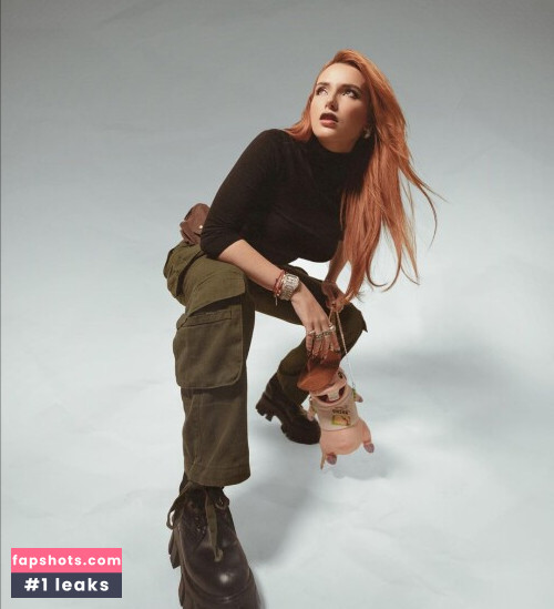 Bella Thorne gallery photo #2982